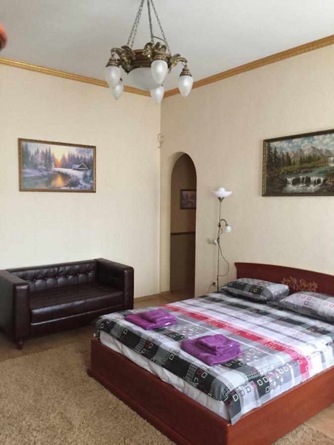 Затишна Квартира В Центрі Міста ترنوبل المظهر الخارجي الصورة